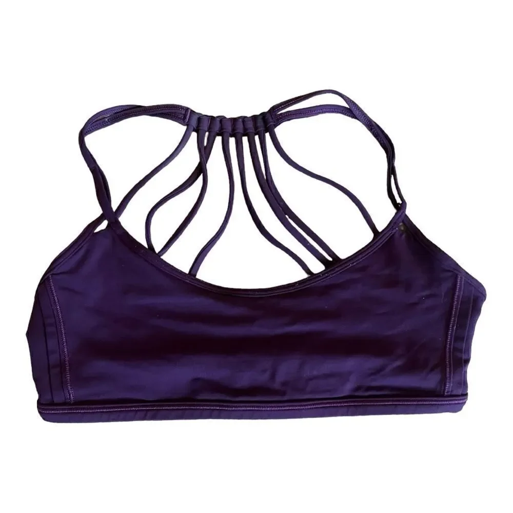 Lululemon Lighten Up Bra in size 4